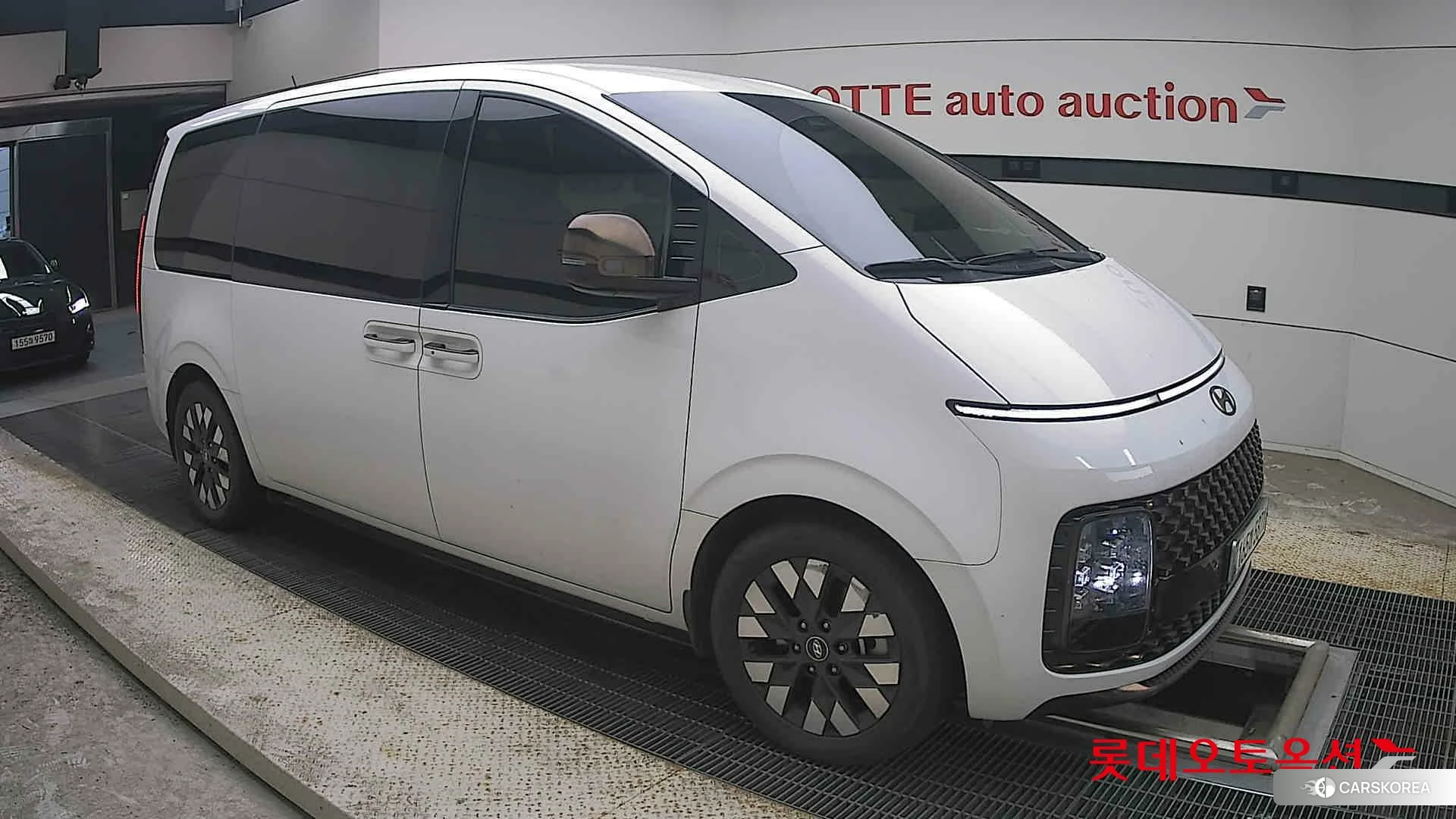 Hyundai Staria Lounge id 4674129 из Кореи 7