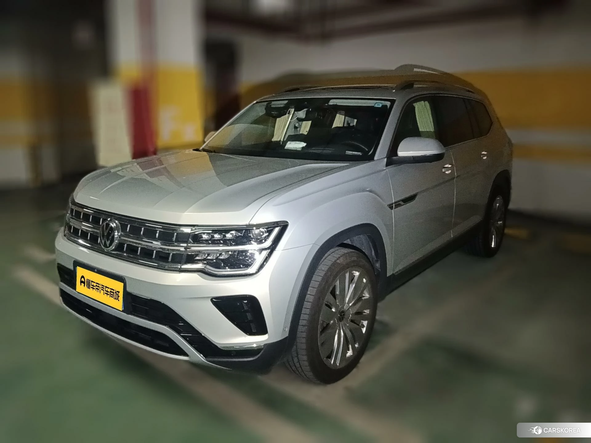 Volkswagen Tourang id 4513714 из Китая 7