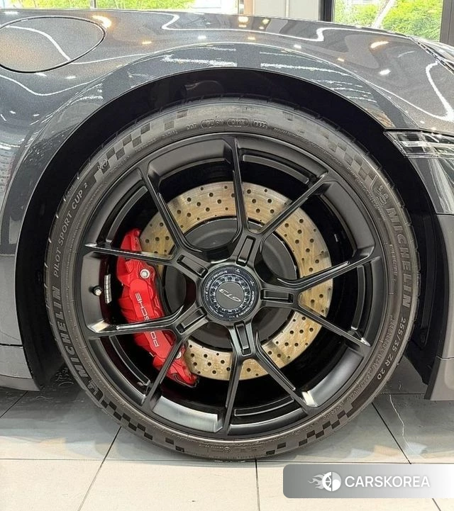 Porsche 911(992) id 4511393 из Кореи 7