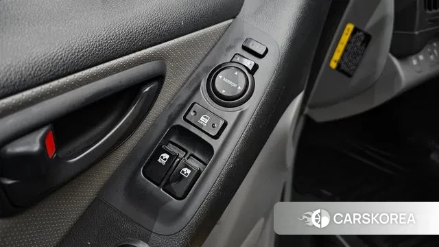 Hyundai The New Grand Starex id 3583280 из Кореи 7