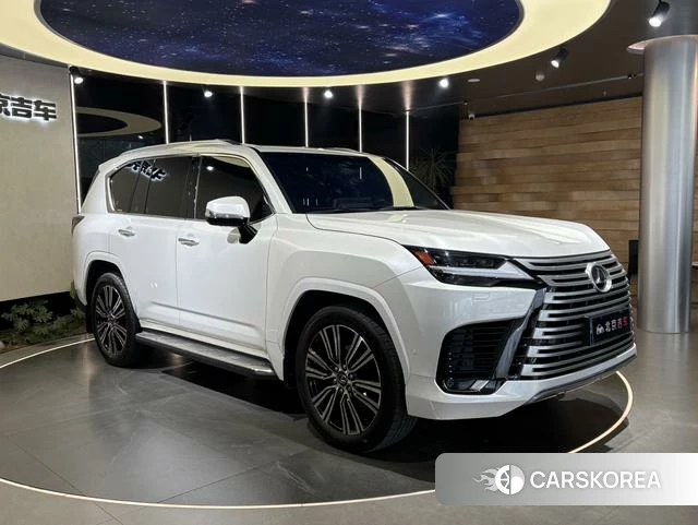 Lexus LX id 4291548 из Китая 7