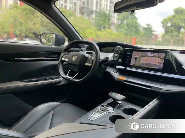 Chang'an UNI-V id 4374465 из Китая 7