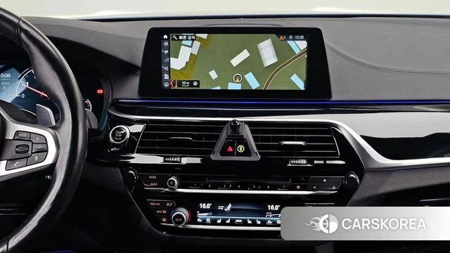 BMW 5 Series (G30) id 4633223 из Кореи 7