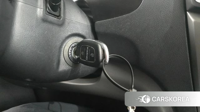 Hyundai The New Grand Starex id 4362847 из Кореи 7