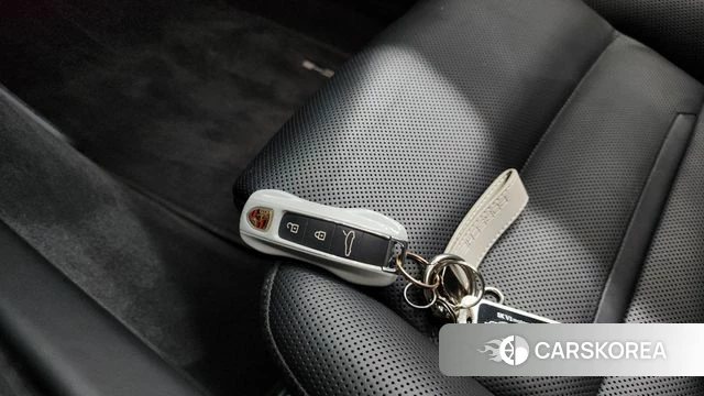 Porsche Panamera (971) id 4311084 из Кореи 7