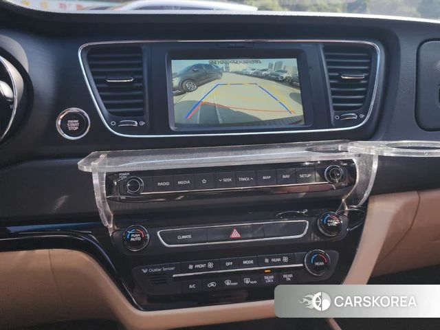 Kia The New Carnival id 4563055 из Кореи 7