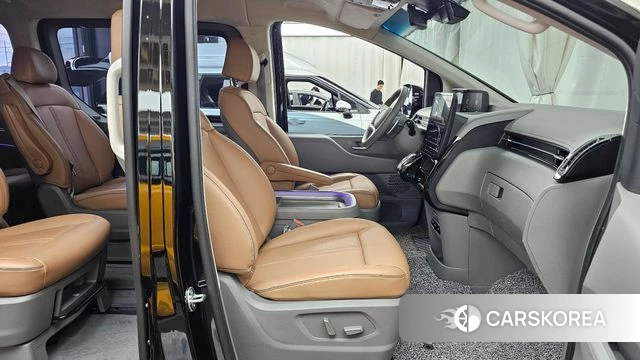 Hyundai Staria id 3870494 из Кореи 7