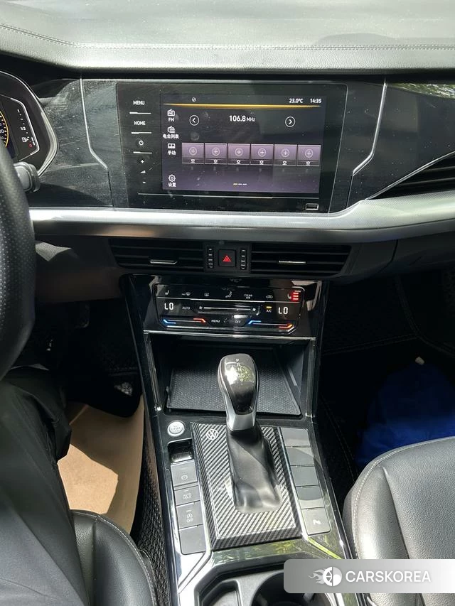 Volkswagen Passat id 4393144 из Китая 7