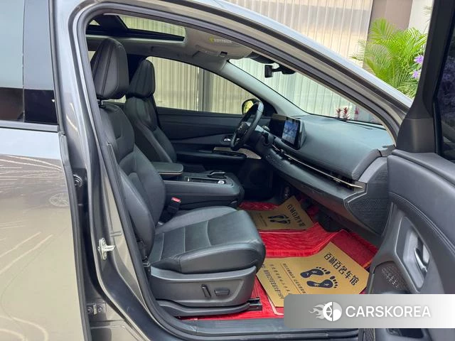 Nissan ARIYA id 4297688 из Китая 7