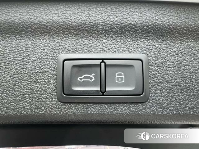 Audi Q3 id 4240823 из Китая 7
