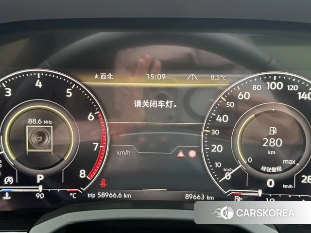 Volkswagen Touareg id 4213503 из Китая 7