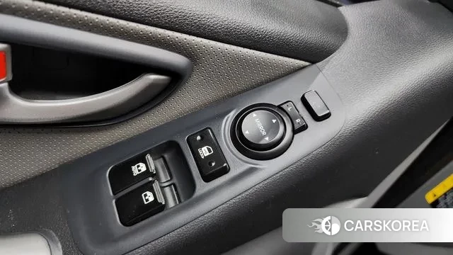 Hyundai The New Grand Starex id 3368847 из Кореи 7