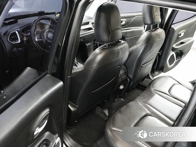 Jeep Renegade id 4325700 из Кореи 7