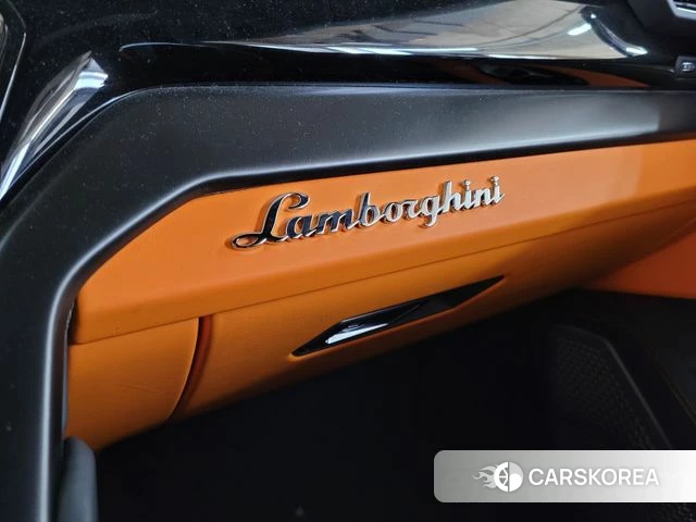 Lamborghini Urus id 3831435 из Кореи 7