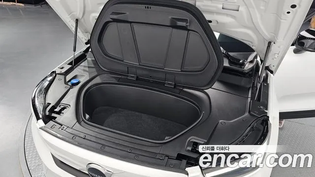 Volvo C40 Richards id 2703085 из Кореи 7