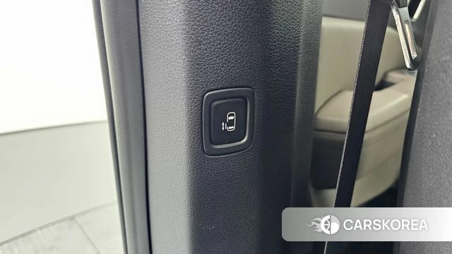 Kia The New Carnival 4th Generation id 3909626 из Кореи 7