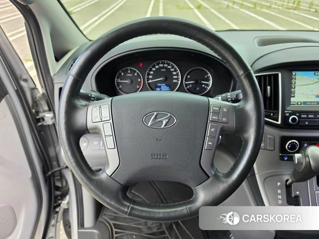 Hyundai The New Grand Starex id 4496793 из Кореи 7