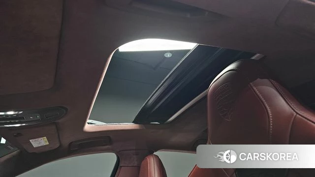 Porsche Panamera (976) id 3810941 из Кореи 7