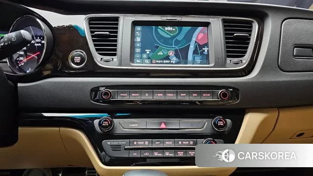 Kia The New Carnival id 3470028 из Кореи 7