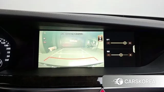 Genesis G90 id 3541282 из Кореи 7