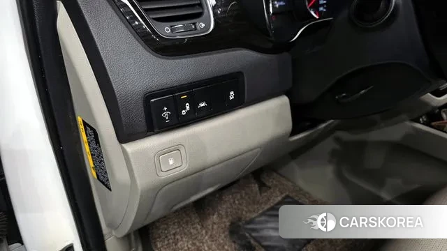 Kia The New Carnival id 3708894 из Кореи 7