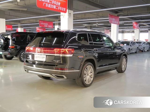 Volkswagen Tourang id 4221245 из Китая 7