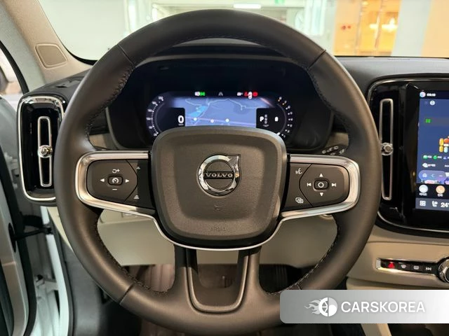 Volvo XC40 id 4691047 из Кореи 7