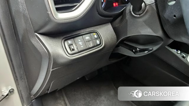 Hyundai Venue id 3843721 из Кореи 7