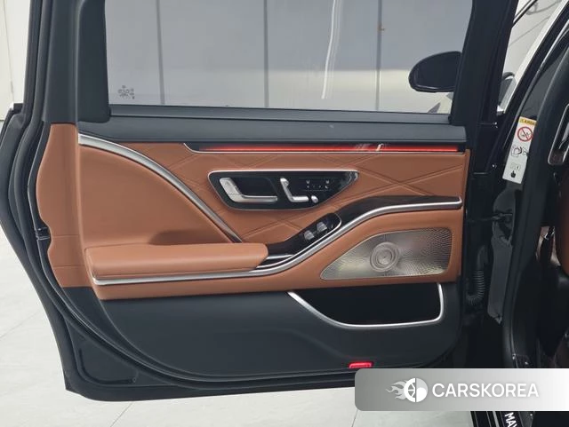 Mercedes-Benz Maybach S-class id 4387249 из Китая 7