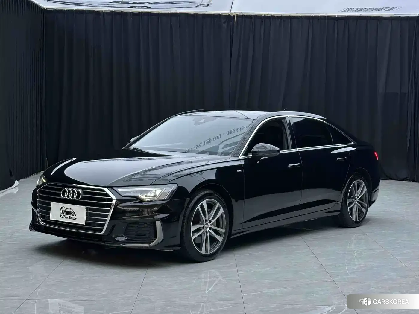 Audi A6L id 4548329 из Китая 7