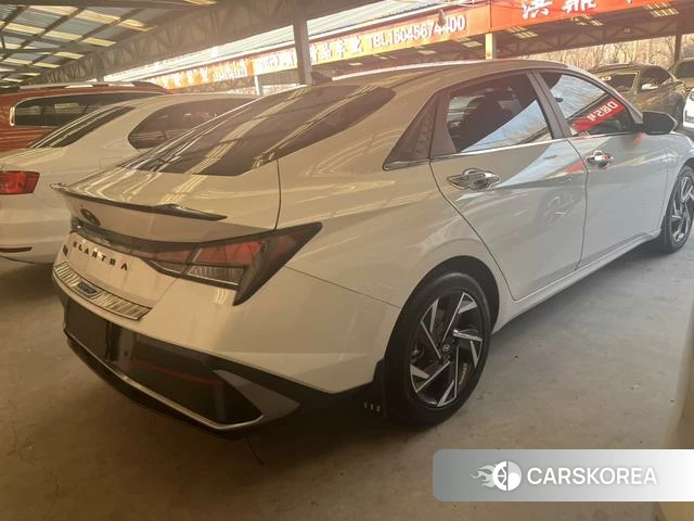 Hyundai Elantra id 4290750 из Китая 7