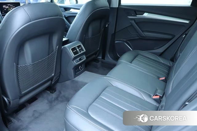 Audi Q5L id 4208339 из Китая 7