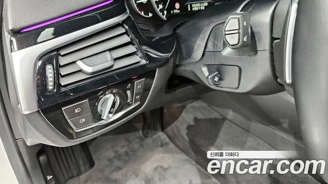 BMW 5 Series (G30) id 2932915 из Кореи 7