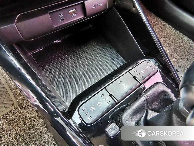 Kia Stonic id 4543554 из Кореи 7