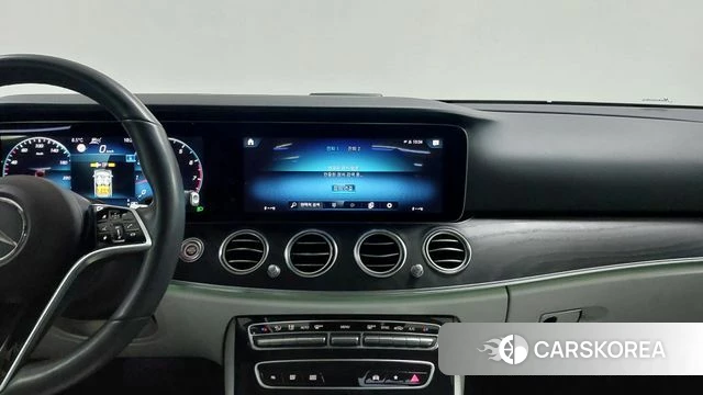 Mercedes-Benz E-Class W213 id 3794118 из Кореи 7