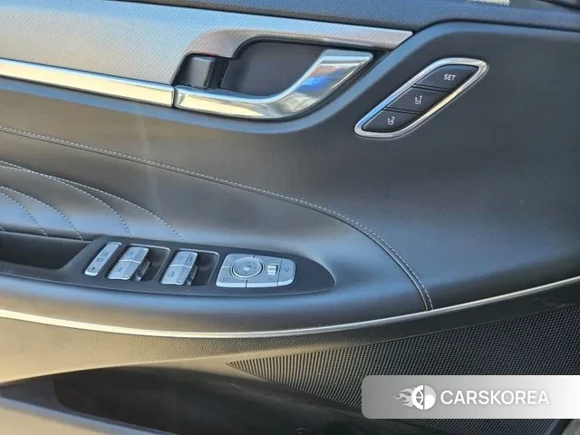 Hyundai The New Grandeur IG Hybrid id 3717759 из Кореи 7