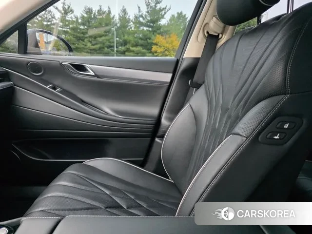 Genesis G80 (RG3) id 3252231 из Кореи 7