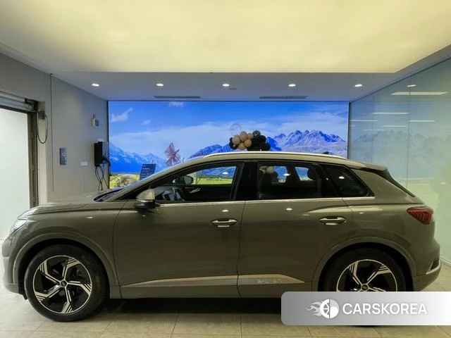 Audi Q4 e-tron id 4256768 из Китая 7