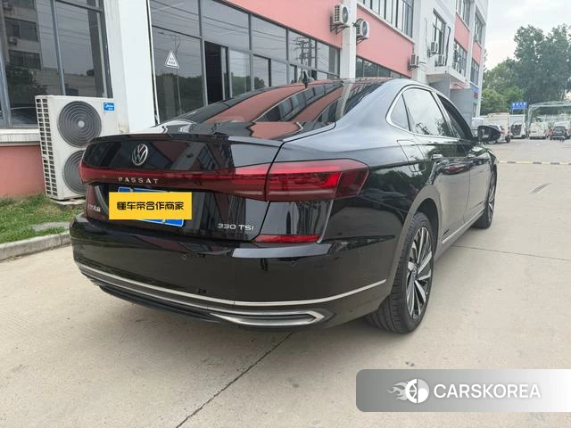 Volkswagen Passat id 4359154 из Китая 7