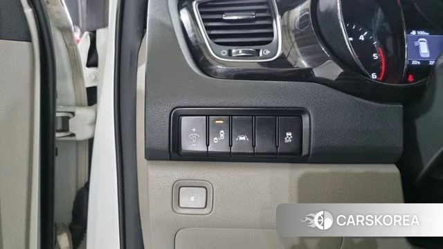 Kia The New Carnival id 4496922 из Кореи 7