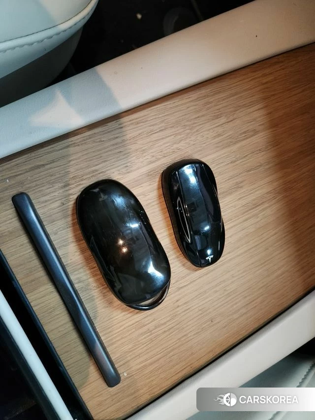 Tesla Model S id 4435070 из Кореи 7