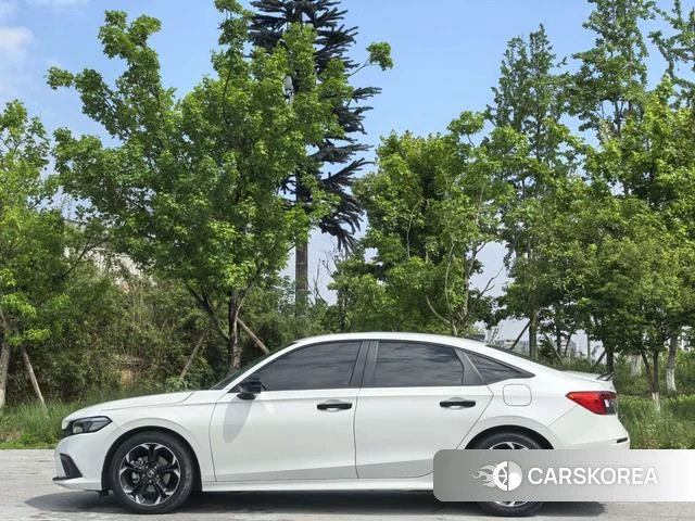 Honda Civic id 4219251 из Китая 7