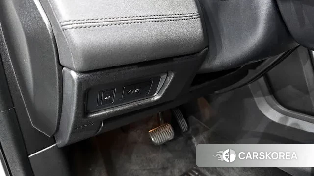 Land Rover Discovery Sports id 3593272 из Кореи 7