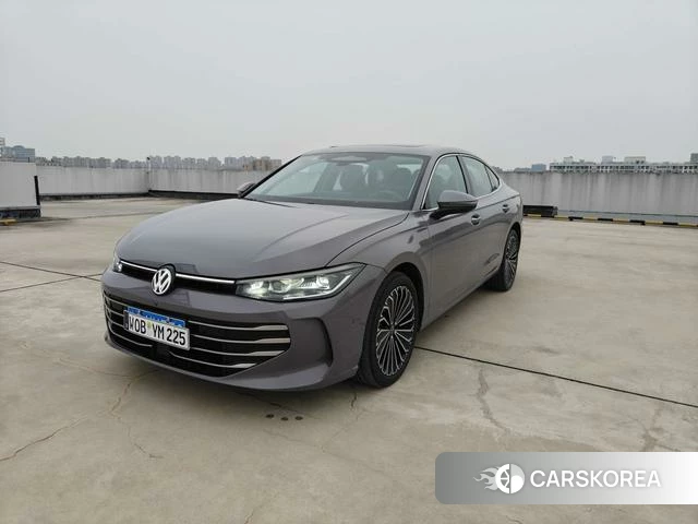 Volkswagen Passat id 4272042 из Китая 7