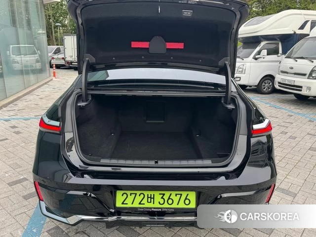 BMW 7 Series (G70) id 4194046 из Кореи 7