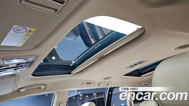 Kia The New Carnival id 2886781 из Кореи 7