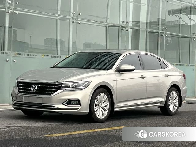 Volkswagen Passat id 4212694 из Китая 7