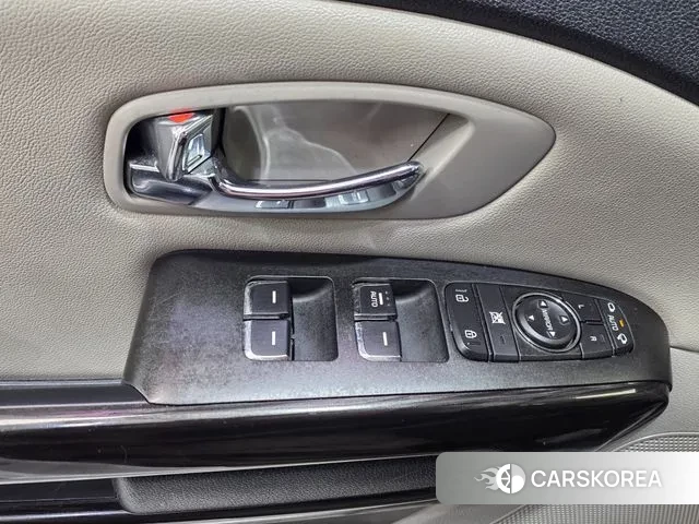 Kia The New Carnival id 3489802 из Кореи 7