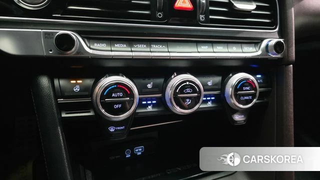 Genesis G70 id 4435698 из Кореи 7