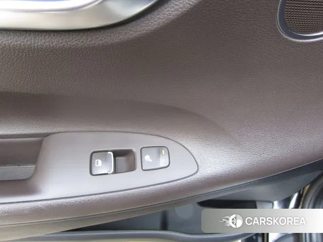 Hyundai Grandeur IG id 3656547 из Кореи 7